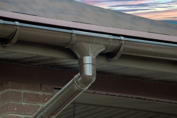 Building Gutter Installation in Crystal Lake